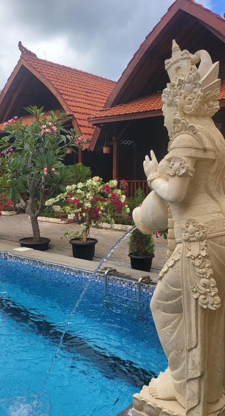 Uli Wood Villa, Jimbaran Bali - Near Gwk Eksteriør bilde
